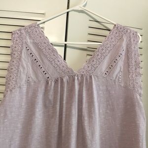 Purple tanktop